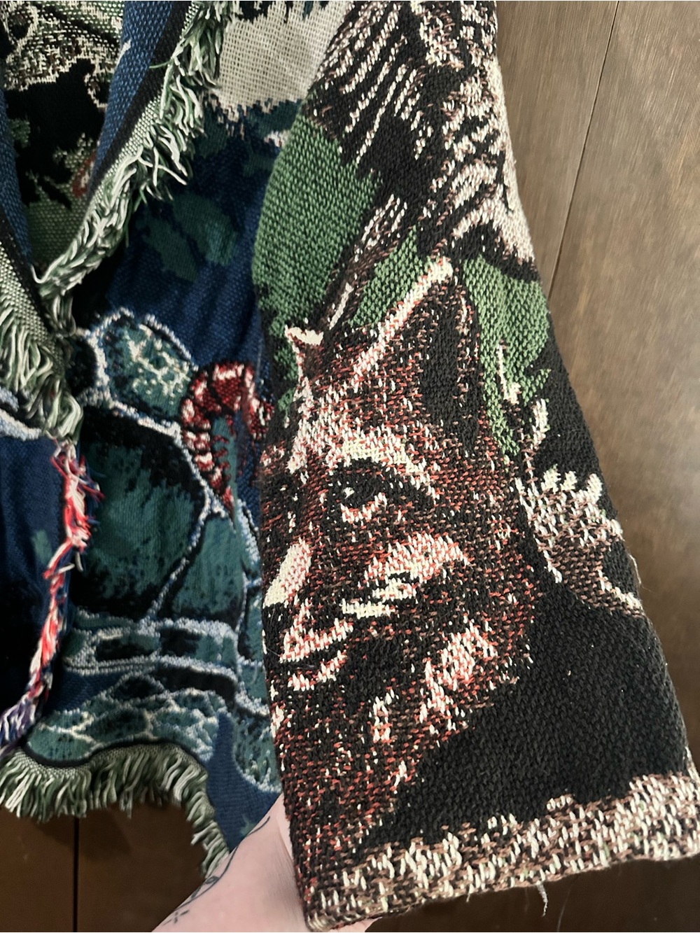 Handmade Fringed Boho Blanket Tapestry Knit Cardigan Blue & Green Animals Sz XL - Picture 8 of 16